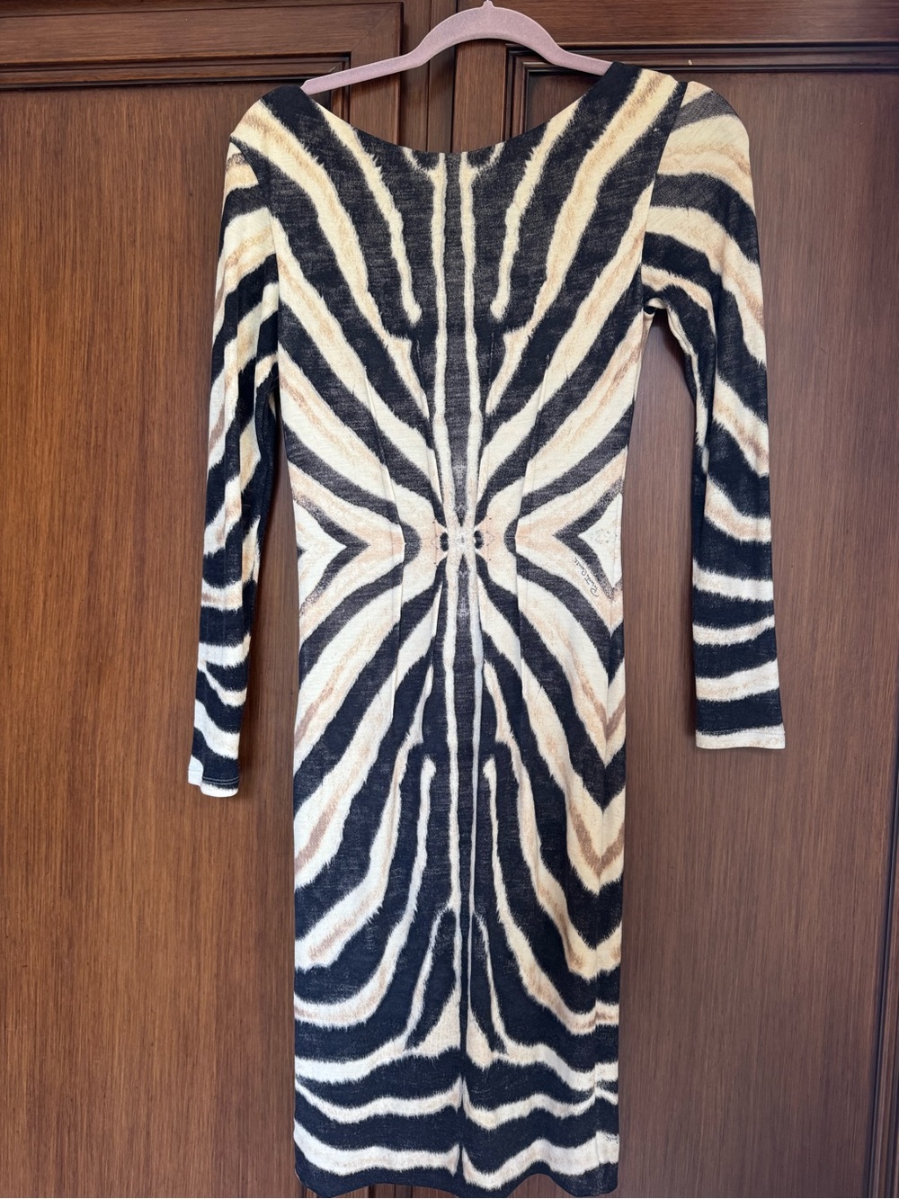 Roberto Cavalli Beige and Black Zebra-Print Long Sleeve Bodycon Dress - Picture 3 of 7